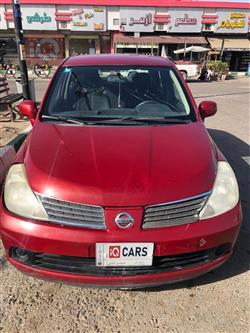 نيسان فيرسا